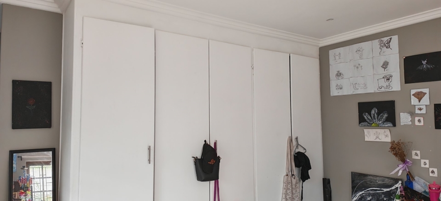 7 Bedroom Property for Sale in Dana Bay Western Cape